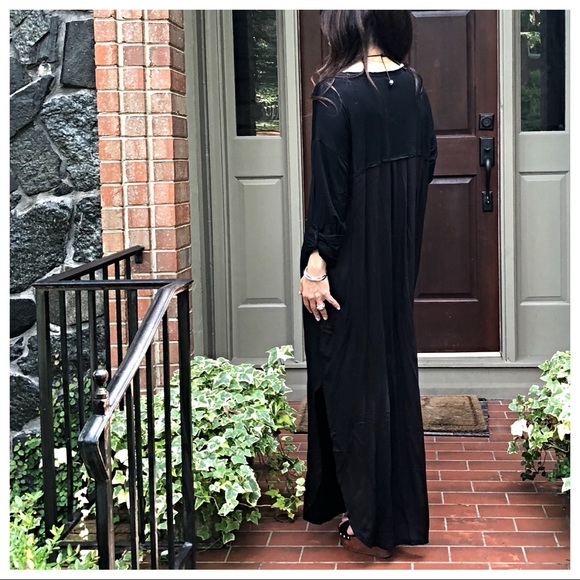 ✨LAST ONE ✨Black loose fit side pocket maxi dress - Picture 7 of 7